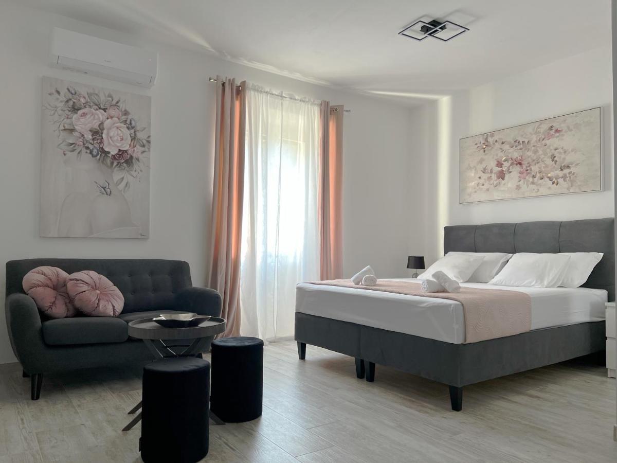 Studio Apartman Perla Split Exterior foto